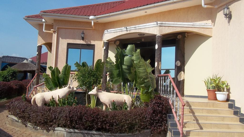 Great Wolf Hotel Entebbe Eksteriør bilde