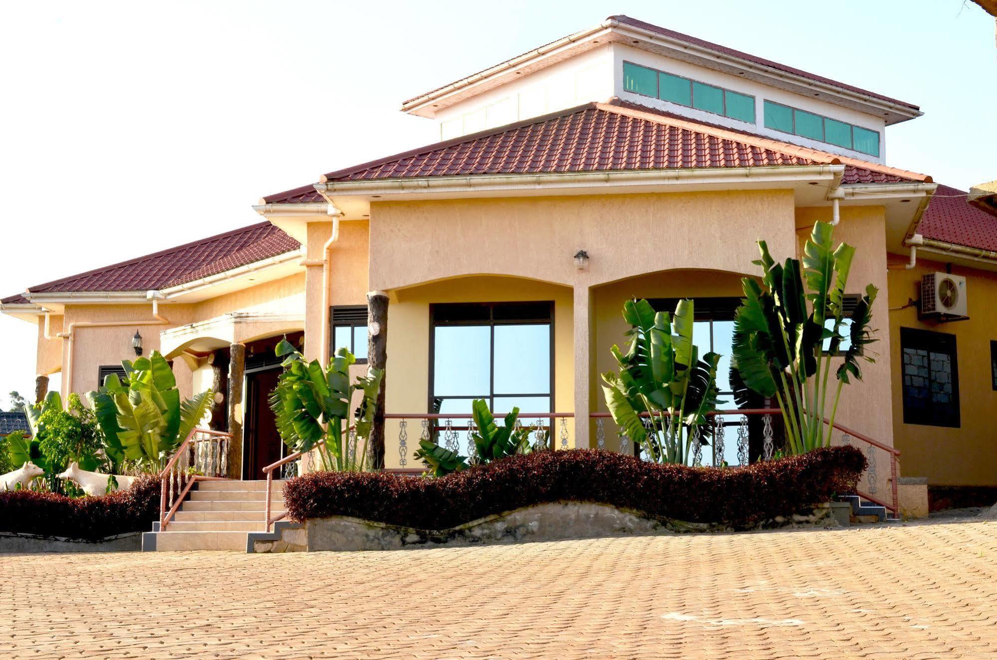 Great Wolf Hotel Entebbe Eksteriør bilde
